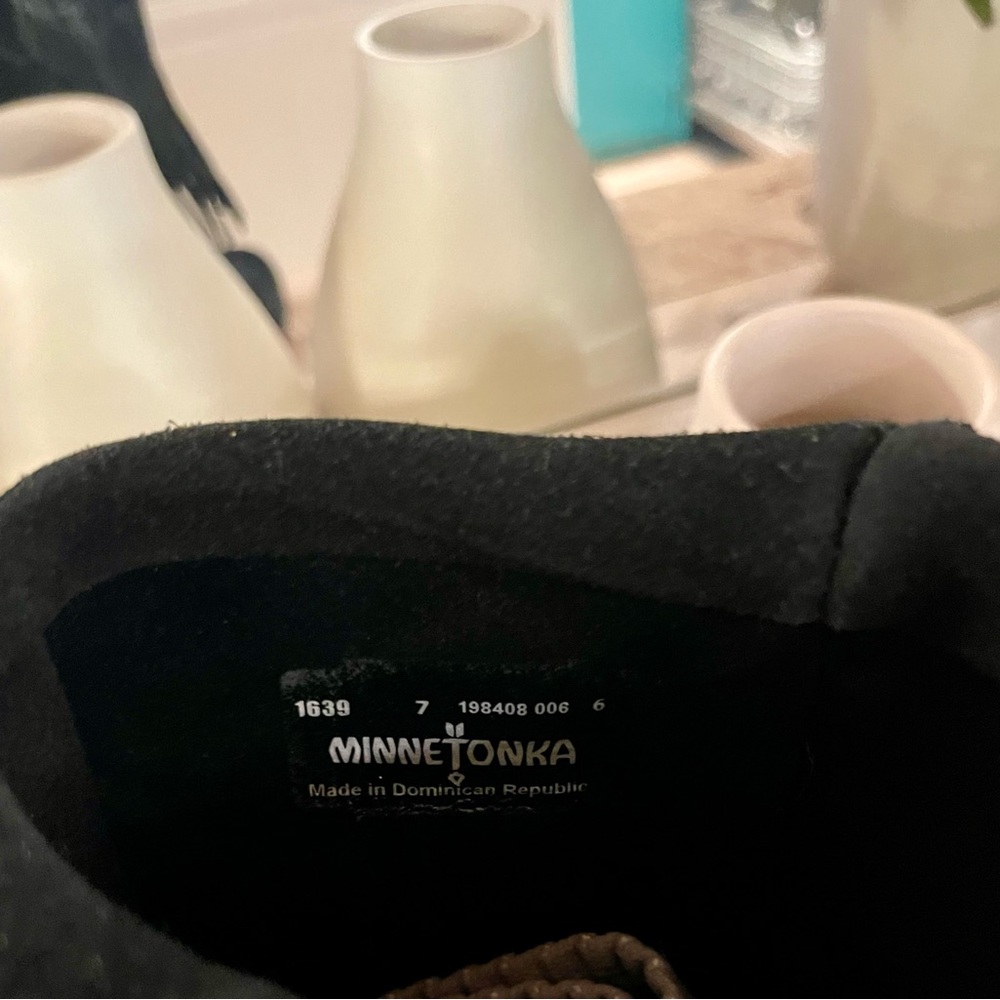 Minnetonka Black Suede Fringe Moccasin Boots - Picture 8 of 11